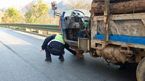 3fa5cf009e0f7ec9ade05fba51de1d8 3fa5cf009e0f7ec9ade05fba51de1d8