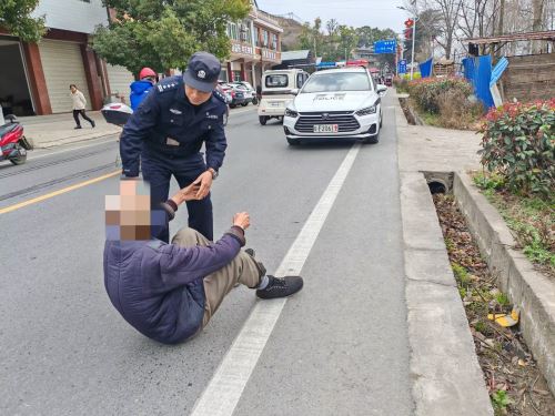 d50beef3-873f-423f-b45b-535c72940b46