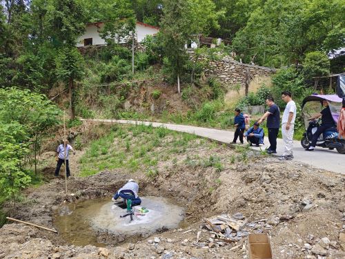 8ae0655603cc54e666fa1cda1d666d6