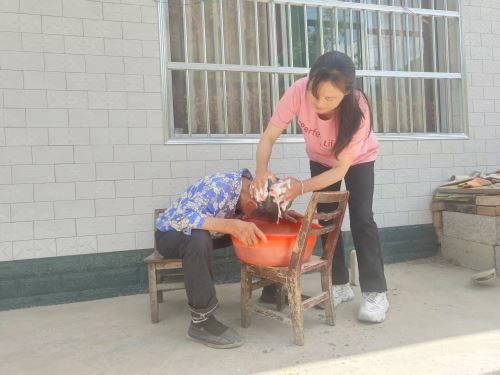 4352ee1c8bf0716d34039c895f71aae