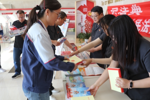 ff47e8d369a9ebb0bd23139a75bb064