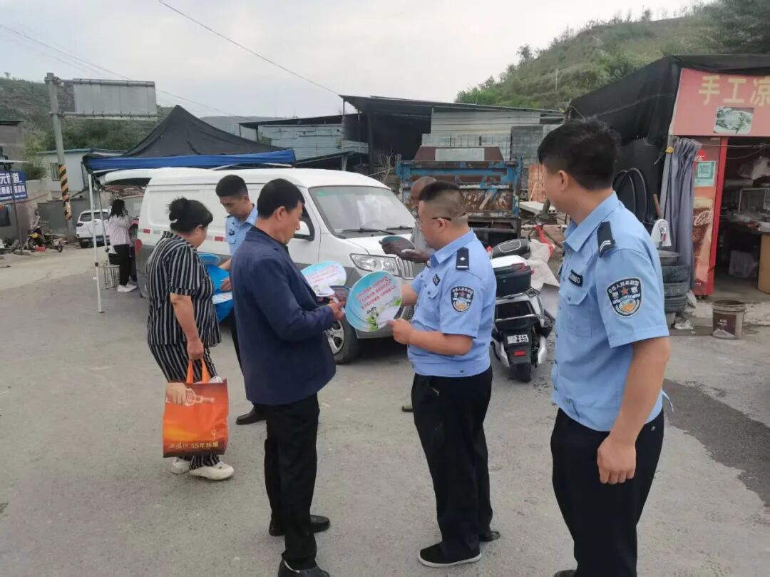 安全宣传进乡村 平安守护零距离——清涧县公安局高杰村派出所开展全方位安全宣传活动